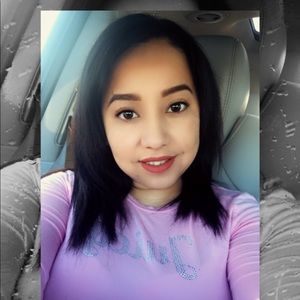 Meet your Posher, Thalia